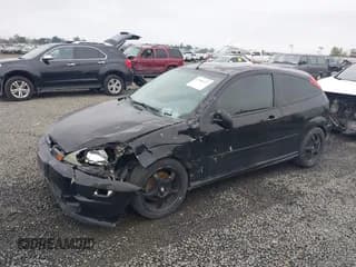 ✅ 2002 Ford Focus SVT • VIN: 3FAHP395X2R188534 • Lot: 43185737. Wystawiony na IAAI z przebiegiem 214 152 mil. Bezpłatny archiwum sprzedaży aukcyjnych z USA i szczegółowy raport historii pojazdu na DreamBid. Zdjęcie 2.