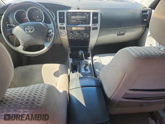 ✅ 2008 Toyota 4Runner SR5 • VIN: JTEBU14R58K011664 • Лот: 86193965. Опубликован ранее на Copart с пробегом 178 429 миль. Бесплатный доступ к архиву аукционных продаж из США и подробный отчёт об истории автомобиля на DreamBid. Изображение 8.