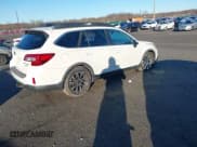 ✅ 2017 Subaru Outback Limited • VIN: 4S4BSENC2H3241714 • Lot: 43733287. Listed on IAAI with 160,318 mi. Free auction sales archive from the USA and detailed vehicle history report at DreamBid. Image 4.