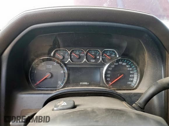 ✅ 2016 Chevrolet Silverado 2500HD LTZ • VIN: 1GC1KWE80GF235750 • Лот: 85292955. Опубликован ранее на Copart с пробегом 213 358 миль. Бесплатный доступ к архиву аукционных продаж из США и подробный отчёт об истории автомобиля на DreamBid. Изображение 9.