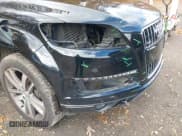 ✅ 2015 Audi Q7 Premium Plus • VIN: WA1LGAFE4FD030454 • Lot: 43647798. Wystawiony na IAAI z przebiegiem 161 147 mil. Bezpłatny archiwum sprzedaży aukcyjnych z USA i szczegółowy raport historii pojazdu na DreamBid. Zdjęcie 6.