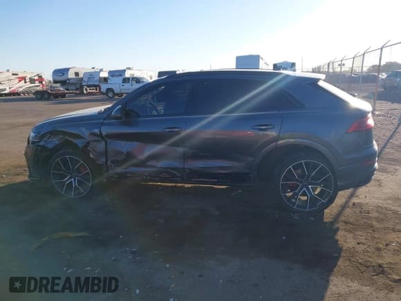 ✅ 2019 Audi Q8 Prestige • VIN: WA1FVBF14KD032737 • Lot: 43400564. Listed on IAAI with 62,928 mi. Free auction sales archive from the USA and detailed vehicle history report at DreamBid. Image 15.