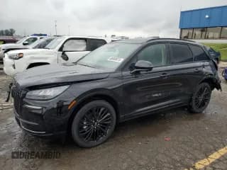 ✅ 2025 Lincoln Corsair Premiere • VIN: 5LMCJ1DA5SUL14797 • Lot: 68508615. Wystawiony na Copart z przebiegiem 976 mil. Bezpłatny archiwum sprzedaży aukcyjnych z USA i szczegółowy raport historii pojazdu na DreamBid. Zdjęcie 1.