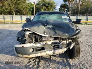 1997 Dodge 1500 z VIN 1B7HC16ZXVS111088, wystawiony jako Copart lot #78022104 z przebiegiem 249 943 mil mil oraz Nie do naprawy • Non repairable. Historia ofert i sprzedaży dostępna na DreamBid. Obrazek 5.