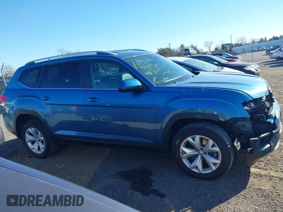 ✅ 2019 Volkswagen Atlas SE • VIN: 1V2UR2CA8KC581156 • Lot: 43691504. Listed on IAAI with 110,963 mi. Free auction sales archive from the USA and detailed vehicle history report at DreamBid. Image 14.