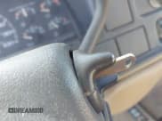 ✅ 1995 Chevrolet Silverado 1500 • VIN: 1GCEK19K5SE227152 • Lot: 43602300. Wystawiony na IAAI z przebiegiem 260 056 mil. Bezpłatny archiwum sprzedaży aukcyjnych z USA i szczegółowy raport historii pojazdu na DreamBid. Zdjęcie 11.