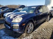 ✅ 2010 Porsche Cayenne GTS • VIN: WP1AD2AP6ALA62078 • Lot: 42240135. Wystawiony na Copart z przebiegiem 127 848 mil. Bezpłatny archiwum sprzedaży aukcyjnych z USA i szczegółowy raport historii pojazdu na DreamBid. Zdjęcie 1.