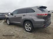 ✅ 2016 Toyota Highlander Limited • VIN: 5TDYKRFH4GS179679 • Lot: 90214555. Listed on Copart with 129,749 mi. Free auction sales archive from the USA and detailed vehicle history report at DreamBid. Image 2.