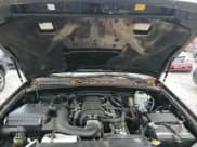 ✅ 2006 Toyota 4Runner SR5 • VIN: JTEBT14R760062031 • Лот: 51786914. Опубликован ранее на Copart с пробегом 149 191 миль. Бесплатный доступ к архиву аукционных продаж из США и подробный отчёт об истории автомобиля на DreamBid. Изображение 12.