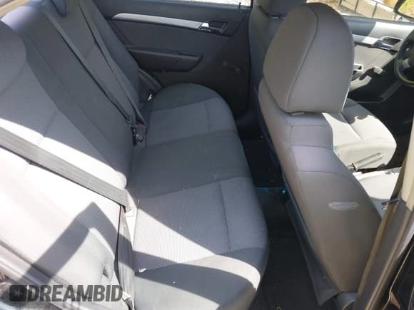 ✅ 2010 Chevrolet Aveo 1LT • VIN: KL1TD5DE7AB093147 • Lot: 42215856. Wystawiony na IAAI z przebiegiem 151 006 mil. Bezpłatny archiwum sprzedaży aukcyjnych z USA i szczegółowy raport historii pojazdu na DreamBid. Zdjęcie 8.