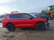 ✅ 2024 Mitsubishi Outlander ES • VIN: JA4J4UA88RZ073298 • Lot: 41477476. Listed on IAAI with 6,532 mi. Free auction sales archive from the USA and detailed vehicle history report at DreamBid. Image 13.