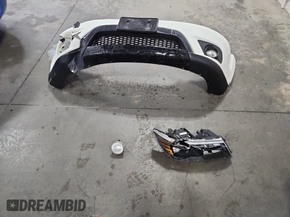 ✅ 2018 Dodge Journey GT • VIN: 3C4PDDEG5JT344993 • Lot: 81383405. Wystawiony na Copart z przebiegiem 163 991 mil. Bezpłatny archiwum sprzedaży aukcyjnych z USA i szczegółowy raport historii pojazdu na DreamBid. Zdjęcie 13.