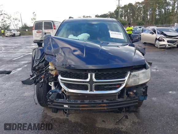 ✅ 2019 Dodge Journey SE • VIN: 3C4PDCBBXKT738543 • Lot: 43382698. Wystawiony na IAAI z przebiegiem Nie podano. Bezpłatny archiwum sprzedaży aukcyjnych z USA i szczegółowy raport historii pojazdu na DreamBid. Zdjęcie 12.