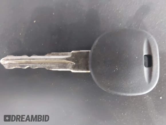 ✅ 2003 GMC Yukon SLT • VIN: 1GKEC13Z43R262475 • Lot: 42306438. Listed on IAAI with 209,436 mi. Free auction sales archive from the USA and detailed vehicle history report at DreamBid. Image 11.