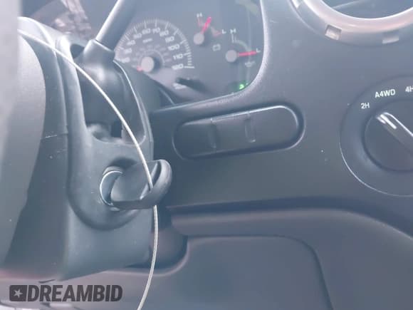 ✅ 2003 Ford Expedition Special Service • VIN: 1FMPU16L73LC08711 • Лот: 42170698. Опубликован ранее на IAAI с пробегом 217 078 миль. Бесплатный доступ к архиву аукционных продаж из США и подробный отчёт об истории автомобиля на DreamBid. Изображение 11.