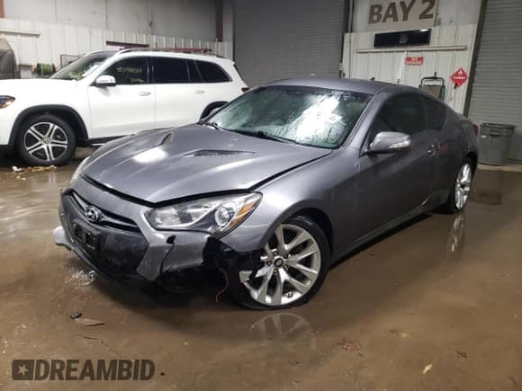 2015 Hyundai Genesis Coupe 3.8L Base с VIN KMHHT6KJ4FU128421, выставлен на аукционе Copart как лот 83052144 с пробегом 66 571 миль миль и Списание • Salvage title. История ставок и продаж доступна на DreamBid. Изображение 1.