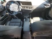 ✅ 2022 BMW 2 Series 228i xDrive • VIN: WBA73AK09N7L33883 • Lot: 71497945. Wystawiony na Copart z przebiegiem 29 950 mil. Bezpłatny archiwum sprzedaży aukcyjnych z USA i szczegółowy raport historii pojazdu na DreamBid. Zdjęcie 8.