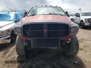 2007 Dodge 3500 SLT z VIN 3D7MX38A17G827819, wystawiony jako Copart lot #60136285 z przebiegiem 260 043 mil mil oraz Czysty tytuł • Clean title. Historia ofert i sprzedaży dostępna na DreamBid. Obrazek 5.