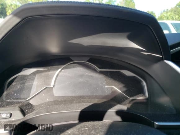 ✅ 2018 Honda Clarity Touring • VIN: JHMZC5F37JC021519 • Lot: 73116712. Listed on Copart with Not provided. Free auction sales archive from the USA and detailed vehicle history report at DreamBid. Image 9.