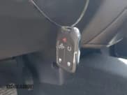 ✅ 2019 Chevrolet Silverado 1500 RST • VIN: 1GCUYEED1KZ113800 • Lot: 43293909. Wystawiony na IAAI z przebiegiem 115 803 mil. Bezpłatny archiwum sprzedaży aukcyjnych z USA i szczegółowy raport historii pojazdu na DreamBid. Zdjęcie 11.