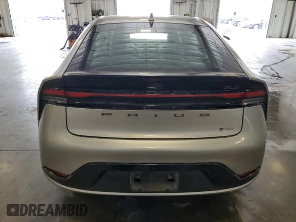 ✅ 2023 Toyota Prius LE • VIN: JTDADABU5P3005105 • Lot: 80348695. Listed on Copart with 18,567 mi. Free auction sales archive from the USA and detailed vehicle history report at DreamBid. Image 6.