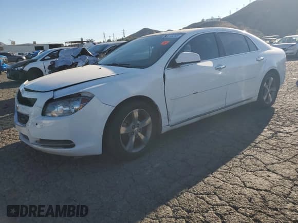 ✅ 2012 Chevrolet Malibu 1LT • VIN: 1G1ZC5E07CF368500 • Lot: 90238285. Wystawiony na Copart z przebiegiem 138 464 mil. Bezpłatny archiwum sprzedaży aukcyjnych z USA i szczegółowy raport historii pojazdu na DreamBid. Zdjęcie 1.