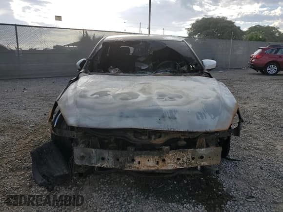 ✅ 2017 Mazda 3 Touring • VIN: 3MZBN1L72HM101104 • Lot: 87090025. Wystawiony na Copart z przebiegiem Nie podano. Bezpłatny archiwum sprzedaży aukcyjnych z USA i szczegółowy raport historii pojazdu na DreamBid. Zdjęcie 5.