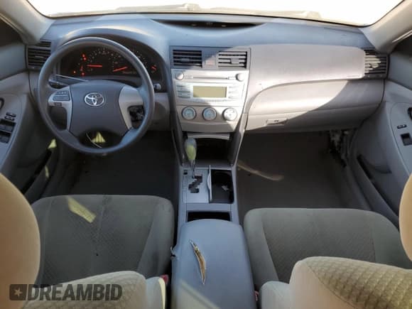 ✅ 2007 Toyota Camry CE • VIN: 4T1BE46K07U592038 • Lot: 92714305. Wystawiony na Copart z przebiegiem 144 332 mil. Bezpłatny archiwum sprzedaży aukcyjnych z USA i szczegółowy raport historii pojazdu na DreamBid. Zdjęcie 8.