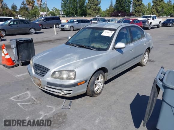 ✅ 2004 Hyundai Elantra GLS • VIN: KMHDN46D64U796686 • Lot: 42306228. Wystawiony na IAAI z przebiegiem Nie podano. Bezpłatny archiwum sprzedaży aukcyjnych z USA i szczegółowy raport historii pojazdu na DreamBid. Zdjęcie 2.