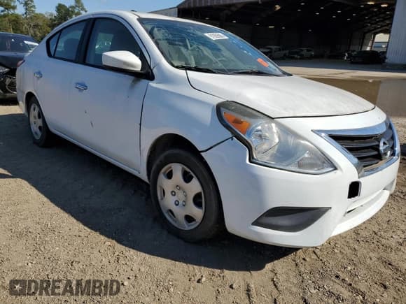 ✅ 2016 Nissan Versa SV • VIN: 3N1CN7APXGL819990 • Лот: 91929565. Опубликован ранее на Copart с пробегом Не указан. Бесплатный доступ к архиву аукционных продаж из США и подробный отчёт об истории автомобиля на DreamBid. Изображение 4.