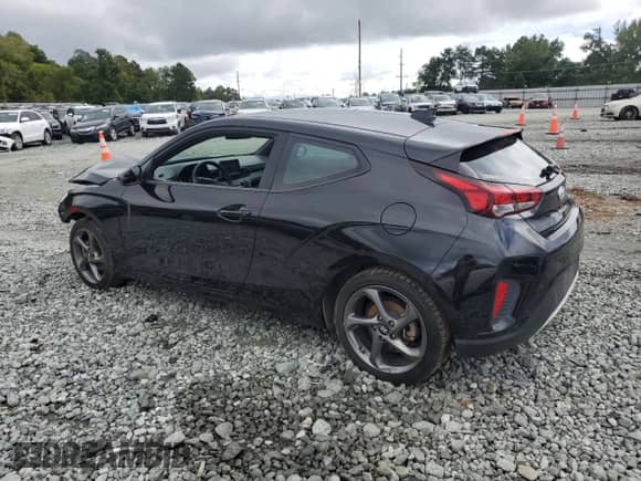 2020 Hyundai Veloster 2.0 z VIN KMHTG6AF5LU021935, wystawiony jako Copart lot #71809024 z przebiegiem 87 916 mil mil oraz Szkoda całkowita • Salvage title. Historia ofert i sprzedaży dostępna na DreamBid. Obrazek 2.