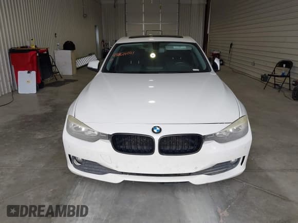 ✅ 2014 BMW 3 Series 328d • VIN: WBA3D3C55EF099345 • Лот: 43224041. Опубликован ранее на IAAI с пробегом 175 094 миль. Бесплатный доступ к архиву аукционных продаж из США и подробный отчёт об истории автомобиля на DreamBid. Изображение 12.