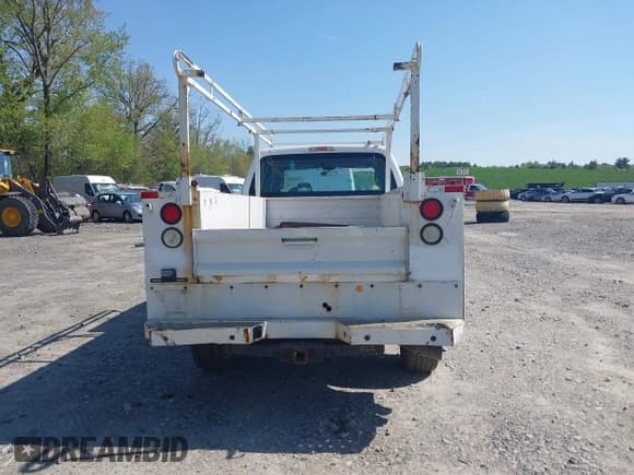 ✅ 2014 Ford F-250 XL • VIN: 1FD7W2BT1EEB46915 • Лот: 42208902. Опубликован ранее на IAAI с пробегом 275 350 миль. Бесплатный доступ к архиву аукционных продаж из США и подробный отчёт об истории автомобиля на DreamBid. Изображение 16.