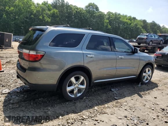 ✅ 2011 Dodge Durango Citadel • VIN: 1D4SD5GT2BC704828 • Lot: 57274875. Listed on Copart with Not provided. Free auction sales archive from the USA and detailed vehicle history report at DreamBid. Image 3.