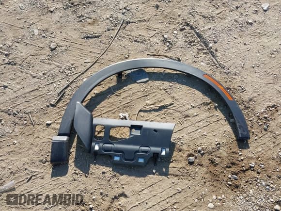 ✅ 2025 Honda CR-V EX-L • VIN: 2HKRS4H79SH491104 • Lot: 43226784. Listed on IAAI with 3,833 mi. Free auction sales archive from the USA and detailed vehicle history report at DreamBid. Image 12.