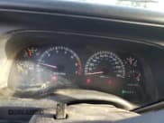 ✅ 2000 Dodge Durango • VIN: 1B4HS28N3YF101693 • Lot: 62966245. Wystawiony na Copart z przebiegiem 146 453 mil. Bezpłatny archiwum sprzedaży aukcyjnych z USA i szczegółowy raport historii pojazdu na DreamBid. Zdjęcie 9.