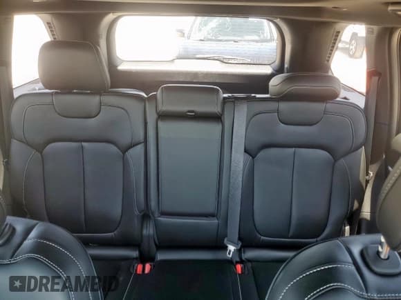 ✅ 2024 Jeep Grand Cherokee Limited • VIN: 1C4RJGBG7RC221176 • Lot: 59525025. Listed on Copart with 6,101 mi. Free auction sales archive from the USA and detailed vehicle history report at DreamBid. Image 10.