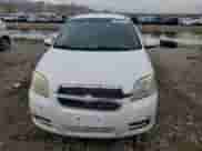 2009 Chevrolet Aveo 1LT z VIN KL1TD56E49B375528, wystawiony jako Copart lot #41347065 z przebiegiem 200 802 mil mil oraz Czysty tytuł • Clean title. Historia ofert i sprzedaży dostępna na DreamBid. Obrazek 5.