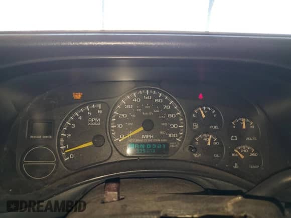 ✅ 1999 Chevrolet Silverado 1500 LS • VIN: 1GCEC19V0XZ107282 • Lot: 70884964. Wystawiony na Copart z przebiegiem 339 173 mil mil. Skorzystaj z bezpłatnego archiwum sprzedaży aukcyjnych z USA i zobacz szczegółowy raport historii pojazdu na DreamBid. Zdjęcie 9.