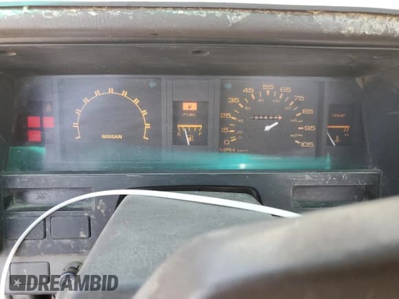 ✅ 1986 Nissan Hardbody E • VIN: JN6ND11S1GW025039 • Lot: 69688095. Wystawiony na Copart z przebiegiem 291 623 mil. Bezpłatny archiwum sprzedaży aukcyjnych z USA i szczegółowy raport historii pojazdu na DreamBid. Zdjęcie 9.