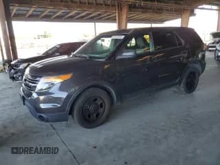 ✅ 2015 Ford Police Interceptor Utility • VIN: 1FM5K8AR5FGB98761 • Lot: 92940365. Listed on Copart with 88,095 mi. Free auction sales archive from the USA and detailed vehicle history report at DreamBid. Image 1.