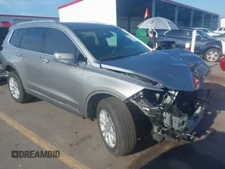✅ 2023 Cadillac XT6 AWD Luxury • VIN: 1GYKPBR49PZ143955 • Lot: 42607680. Wystawiony na IAAI z przebiegiem 23 814 mil. Bezpłatny archiwum sprzedaży aukcyjnych z USA i szczegółowy raport historii pojazdu na DreamBid. Zdjęcie 1.