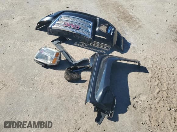 ✅ 2014 GMC Terrain SLE • VIN: 2GKALMEK5E6148953 • Lot: 86783355. Wystawiony na Copart z przebiegiem 204 684 mil. Bezpłatny archiwum sprzedaży aukcyjnych z USA i szczegółowy raport historii pojazdu na DreamBid. Zdjęcie 13.