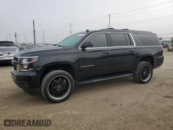 ✅ 2015 Chevrolet Suburban LS • VIN: 1GNSCHKC5FR250108 • Lot: 47133585. Listed on Copart with 188,099 mi. Free auction sales archive from the USA and detailed vehicle history report at DreamBid. Image 1.