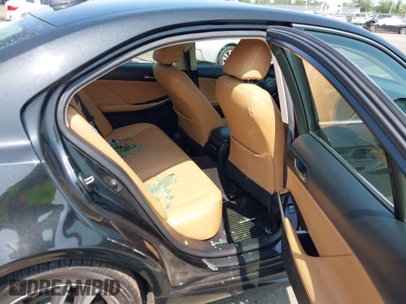 ✅ 2019 Lexus IS 300 • VIN: JTHC81D25K5038917 • Lot: 42859214. Listed on IAAI with 71,230 mi. Free auction sales archive from the USA and detailed vehicle history report at DreamBid. Image 8.