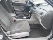 ✅ 2010 Honda Accord EX • VIN: 1HGCP2F73AA133065 • Лот: 43649124. Опубликован ранее на IAAI с пробегом 230 092 миль. Бесплатный доступ к архиву аукционных продаж из США и подробный отчёт об истории автомобиля на DreamBid. Изображение 5.