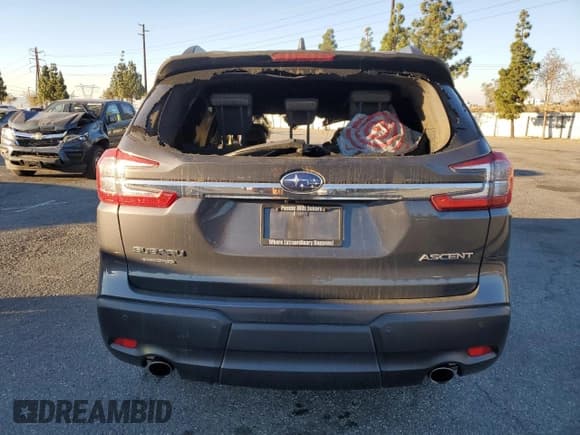 ✅ 2023 Subaru Ascent Premium • VIN: 4S4WMAED5P3456595 • Лот: 87944805. Опубликован ранее на Copart с пробегом Не указан. Бесплатный доступ к архиву аукционных продаж из США и подробный отчёт об истории автомобиля на DreamBid. Изображение 6.