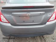 ✅ 2018 Nissan Versa SV • VIN: 3N1CN7AP3JL843944 • Lot: 43873071. Listed on IAAI with 89,045 mi. Free auction sales archive from the USA and detailed vehicle history report at DreamBid. Image 12.