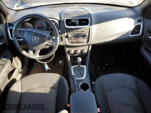 ✅ 2013 Dodge Avenger SE • VIN: 1C3CDZAB0DN622360 • Лот: 41448155. Опубликован ранее на Copart с пробегом 160 530 миль. Бесплатный доступ к архиву аукционных продаж из США и подробный отчёт об истории автомобиля на DreamBid. Изображение 8.