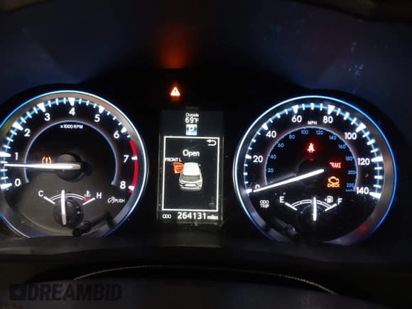 ✅ 2015 Toyota Highlander XLE • VIN: 5TDJKRFH8FS208200 • Лот: 43395142. Опубликован ранее на IAAI с пробегом 264 131 миль. Бесплатный доступ к архиву аукционных продаж из США и подробный отчёт об истории автомобиля на DreamBid. Изображение 7.